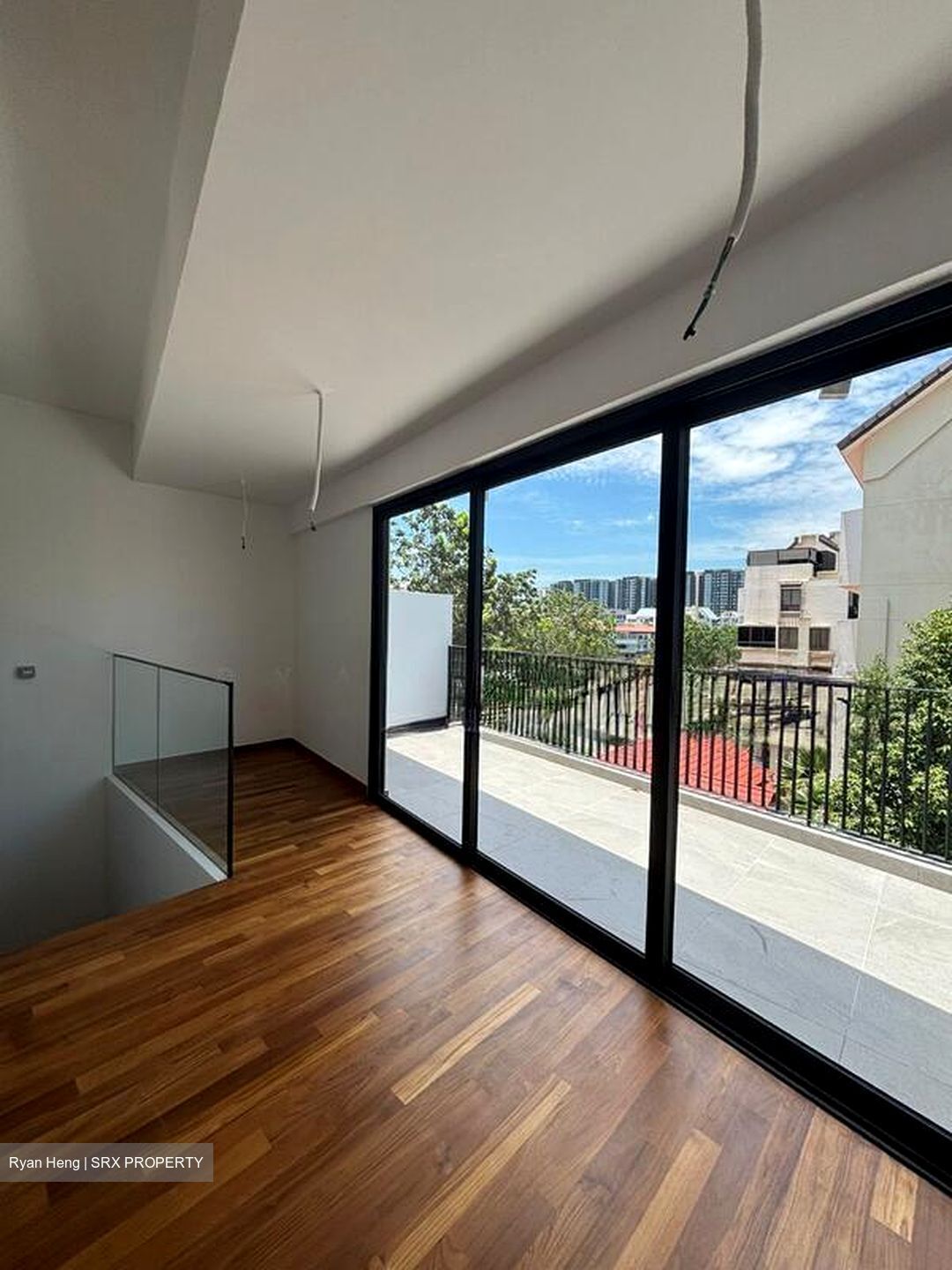 Lorong H Telok Kurau (D15), Terrace #521807901